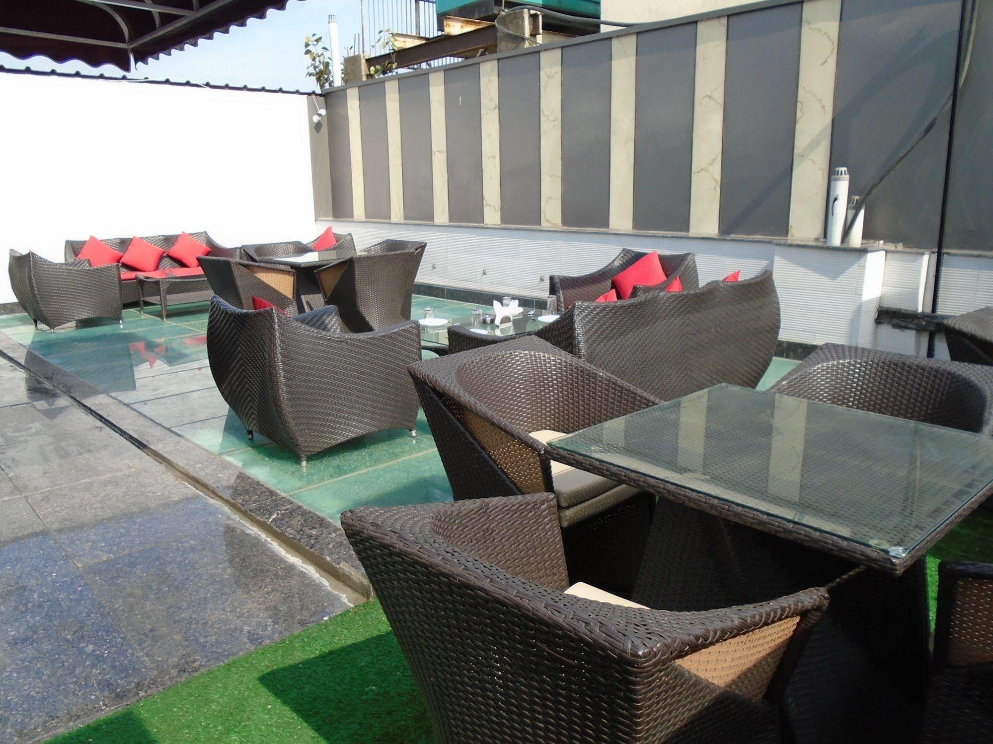 Hotel Gold Souk - Karol Bagh Dillí Exteriér fotografie